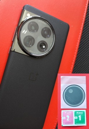 Продаётся защитная плёнка для OnePlus 12 на блок камер, ультрапрозрачная, благод. . фото 2