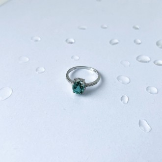 Родированное серебряное кольцо 925 пробы с аквамарином nano 1.15ct, фианитами. Р. . фото 3