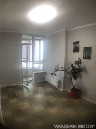 Продається 1-кімнатна квартира в новому житловому комплексі "Каховська", з єврор. . фото 7