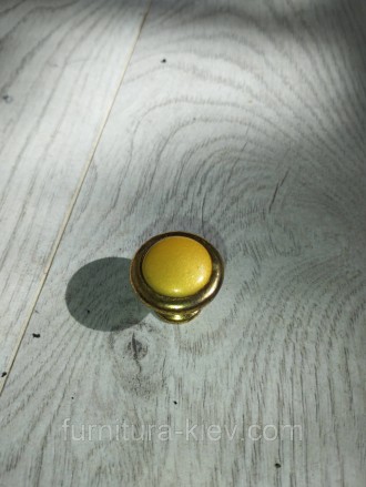 Ручка мебельная кнопка 25мм Золото вставка 
Цвет: Золото вставка матовое золото
. . фото 2