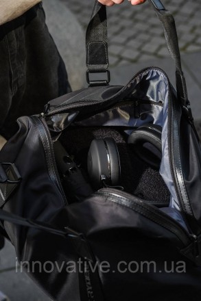 Дорожная сумка черного цвета от Mark Ryden сделает ваши поездки или походы в спо. . фото 7