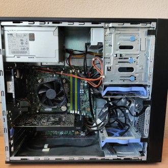 Игровой системный блок б.у. Lenovo ThinkStation P320 MT Intel Xeon E3-1220 v6 (3. . фото 5