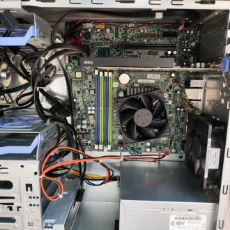 Игровой системный блок б.у. Lenovo ThinkStation P320 MT Intel Xeon E3-1220 v6 (3. . фото 6