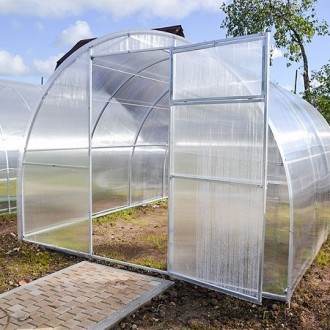 
Перетворіть свої садові мрії на реальність із теплицею серії АгроЛюкс від Агроб. . фото 4