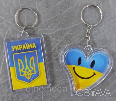 Акриловий брелок "Україна" - це стильний і патріотичний аксесуар, який додає ваш. . фото 1