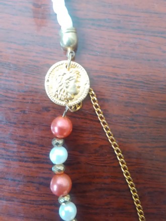 Продам новое , стильное ожерелье-бижутерия. Отличный подарок для девушки.
Цена . . фото 5
