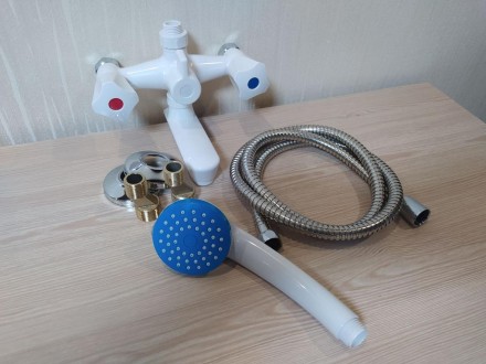 Змішувач для ванни з термопластичного пластику SW Omega 142 white-002
Гарний виб. . фото 3