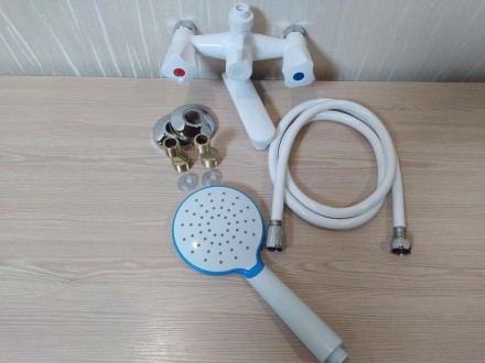 Змішувач для ванни з термопластичного пластику SW Omega 142 white-005
Гарний виб. . фото 3