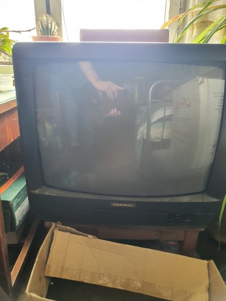 Продам телевізор справжній корець, кінескоп справний, потрібно заміна реле вкл.. . фото 4