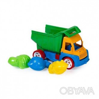 Машинка имеет подвижные колеса. В комплекте кроме грузовика есть три игрушки._
Б. . фото 1