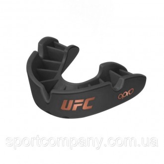 Капа OPRO Junior Bronze UFC Hologram Black (art.002264001)
для боксу та єдинобор. . фото 3