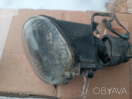 Форд мондео -галогенка із лінзою та цоколем для лампочки  
стан як на фото.. . фото 1