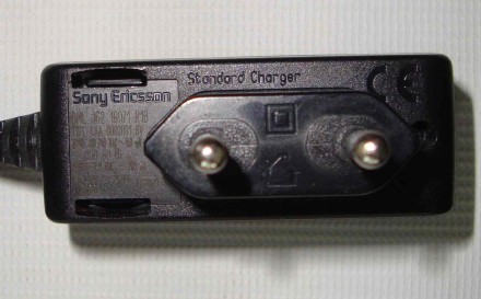Оригинал  Зарядний пристрій Sony Ericsson CST-75

Сетевое зарядное Sony Ericss. . фото 6