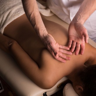 Професійний масаж спини та всього тіла:
- класичний та загальний
- заспокійлив. . фото 2