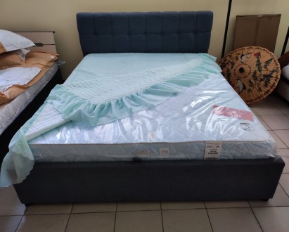 Кровать двуспальная с поднимающимся каркасом и нишей для постельного белья. 
Мяг. . фото 3