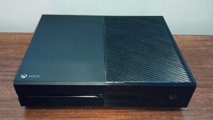 Продам приставку xbox one 500gb
Ідеальний стан,не шумить,не гріється,не забанен. . фото 2