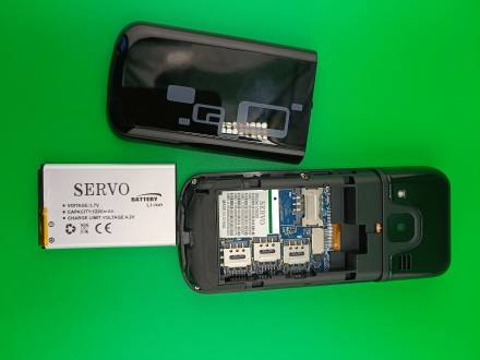 Мобильный телефон Servo на 4 SIM карты убодный в работе ,долгий заряд батареи ,в. . фото 5