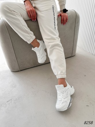 
 
Кросівки жіночі Lavila білі екошкіра 8258
Матеріал: екошкіра + текстиль
Колір. . фото 7
