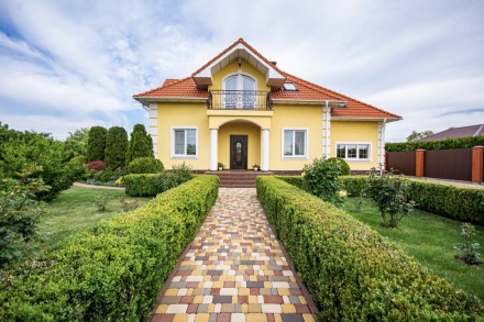 Продається гарний будинок в англійському стилі в 17 км від Києва!

Розташовани. . фото 13