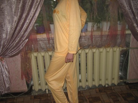 Очень красивая женская пижама NAMKY (производство Венгрия) желто-оранжевого и те. . фото 4