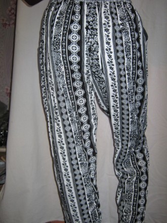  Летние брюки женские Fashion desigi размер XL/XXL указан, визуально 46-48. Цвет. . фото 3