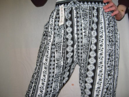  Летние брюки женские Fashion desigi размер XL/XXL указан, визуально 46-48. Цвет. . фото 4
