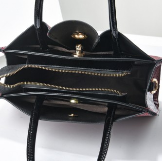 Предлагаем Вашему вниманию милые практичные сумочки!
Цвет: черный, бордовый, кор. . фото 7