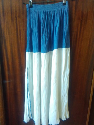 Продам длинную летнюю юбку, производство Турция. Длина юбки 95 см, талия на рези. . фото 2