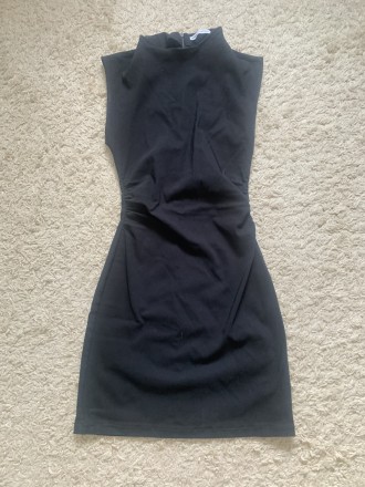 Чорне плаття фірми Bershka. Розмір XS. Плаття нове, не підійшов розмір. Довжина . . фото 2