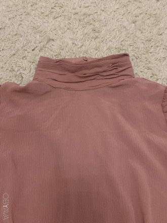 Блуза темно рожева . Розмір S-M. Стан чудовий. Довжина 41 см, ширина 36 см.,довж. . фото 5