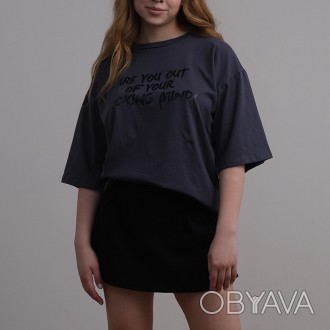 Модна вільна футболка подовжена оверсайз, неймовірно стильна футболка жіноча гра. . фото 1