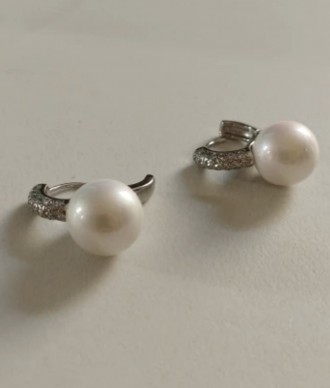 Жіночі сережки зі стерлінгового срібла S925 проби.
Довжина 2,0 см. Діаметр перли. . фото 5