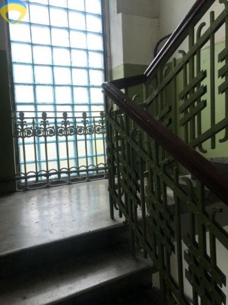 В центре на Новосельского,классическая двухсторонняя сталинка с двумя балконами,. Приморский. фото 5