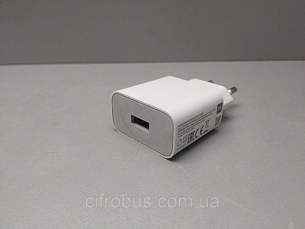 Оригінальний зарядний пристрій Xiaomi 
Вхід: AC 100-240 В / 50-60 Гц
Вихід: 5 В . . фото 2