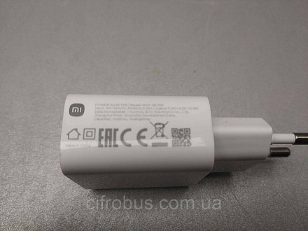 Оригинальное зарядное устройство Xiaomi 
Вход: AC 100-240 В / 50-60 Гц
Выход: 5 . . фото 4