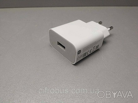 Оригинальное зарядное устройство Xiaomi 
Вход: AC 100-240 В / 50-60 Гц
Выход: 5 . . фото 1