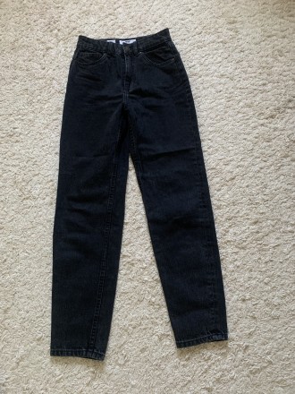 Жіночі джинси мом. Розмір XXS. Стан ідеальний, майже нові. Колір чорний. Довжина. . фото 2
