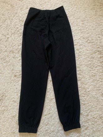 Жіночі брюки Cropp. Розмір XS. Стан ідеальний. Довжина 95 см, пот 30 см, поб 38 . . фото 5