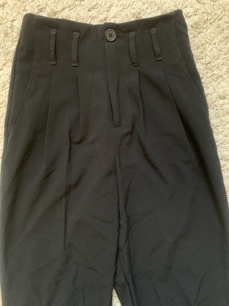 Жіночі брюки Cropp. Розмір XS. Стан ідеальний. Довжина 95 см, пот 30 см, поб 38 . . фото 4