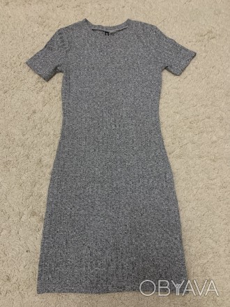 Плаття H&M, стан чудовий. Розмір S-M. Довжина 87 см, пот 32 см , поб36 см , . . фото 1