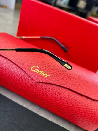 
 
 Солнцезащитные очки Cartier Black CT0271S
Производитель : Китай 
Размер : 58. . фото 9