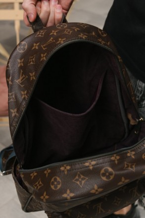 
 
 Городской рюкзак из эко кожи " brown ":
- Размер: 41 см х 29 см х 16 см;
- О. . фото 10