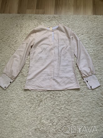 Блуза розмір S-M. Стан чудовий. Довжина 61 см, ширина 41 см. . фото 1