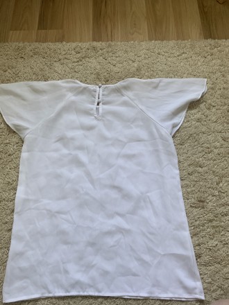 Блуза розмір XS. Стан гарний . Довжина 56,5 см, ширина 43 см. . фото 3
