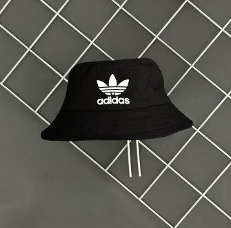 Панама чорна Adidas

    Код товара:    М-32863
    Страна производитель:    . . фото 2