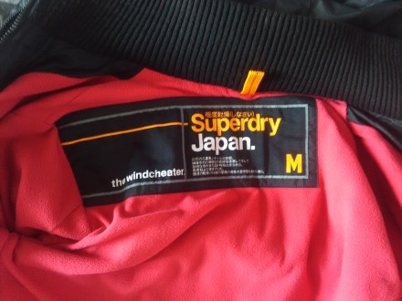 Продам куртку Superdry Japan в отличном состоянии, только в карманах дырки небол. . фото 4