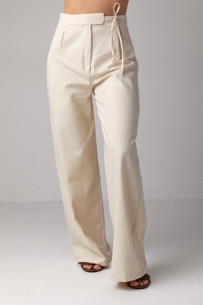 Женские брюки прямого кроя – это стильный и удобный выбор для любого случая.
Они. . фото 6