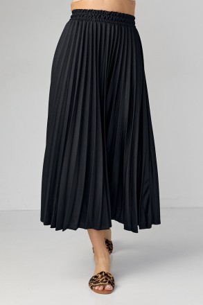 Элегантная и модная юбка-плиссе длинной миди станет стильным дополнением к вашем. . фото 2