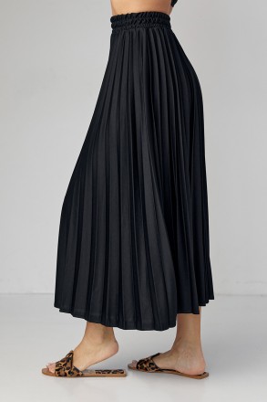Элегантная и модная юбка-плиссе длинной миди станет стильным дополнением к вашем. . фото 5