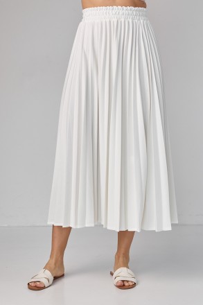 Элегантная и модная юбка-плиссе длинной миди станет стильным дополнением к вашем. . фото 2